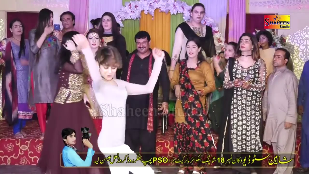 Beautifull she mail dance