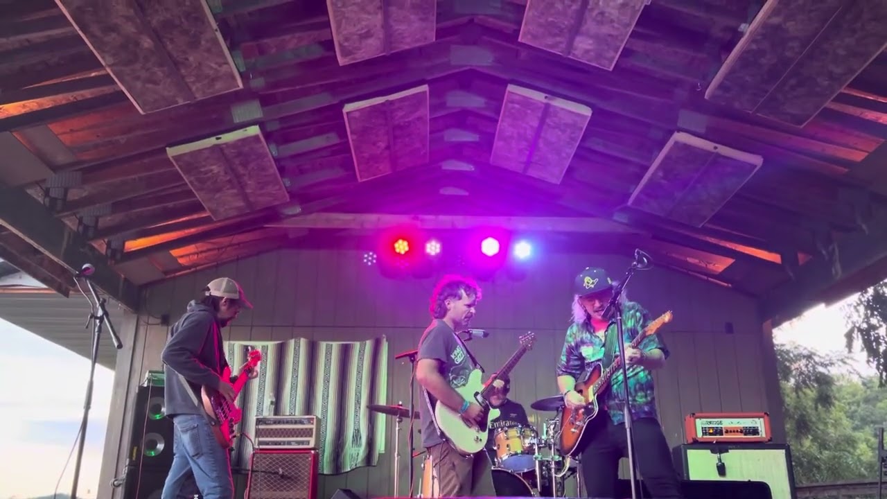 From the Crowd: Sky Urchin - Cortez the Killer (Live at Ghost Fest)