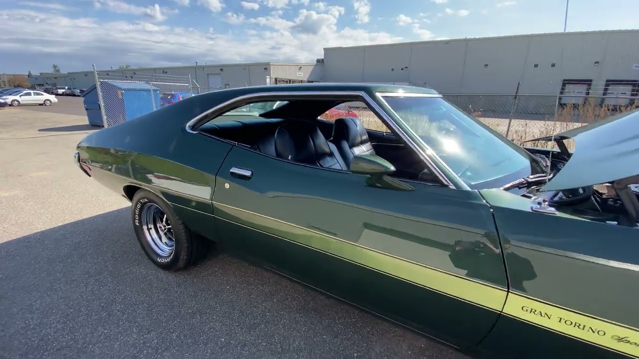 1972 Ford Gran Torino in Green