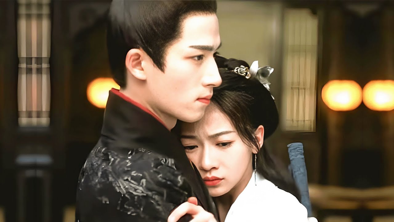 灰姑娘被渣男前夫下药，被霸道王爷带回家度过一夜！💗#cdrama #zhaolusi