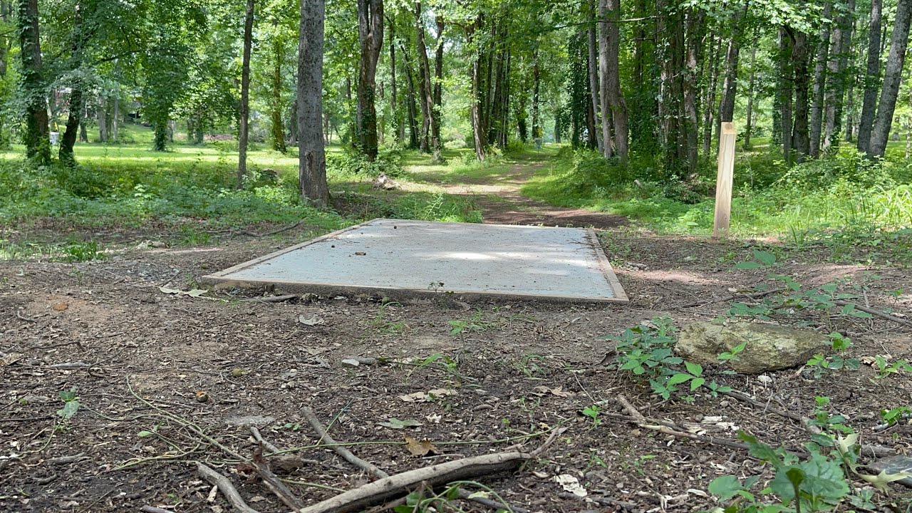 East Flat Rock Park ASMR Disc Golf