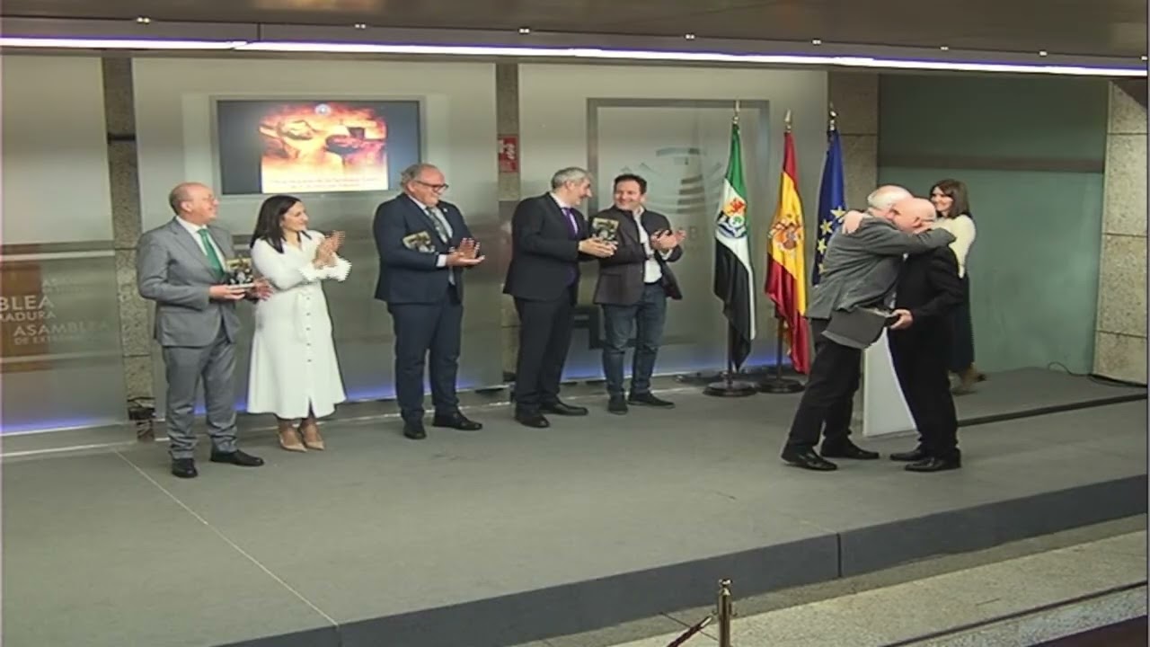 Entrega de obsequios por parte de los Ayuntamientos y de las Juntas de Cofradías
