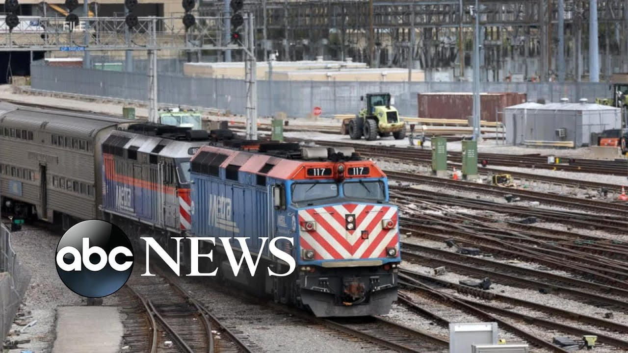 Looming rail strike could threaten economy