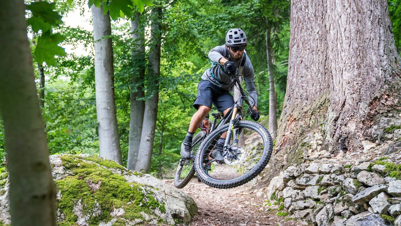 Mountainbike-Rundtour &uuml;ber die Gipfel des Hochschwarzwalds - der Gipfeltrail