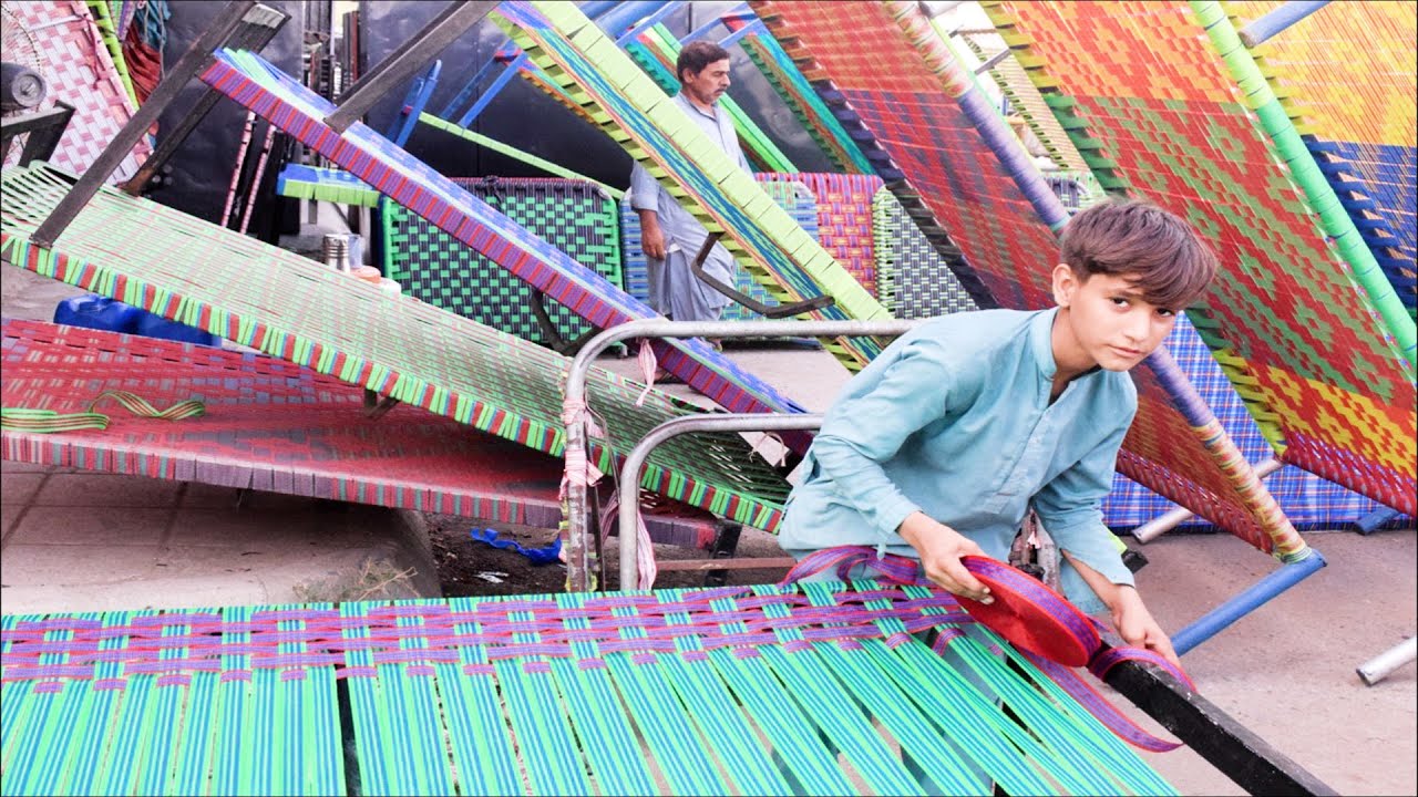 Artistic Technique of Weaving a Cot | Beautifully Designed Nylon Rope Cot Weaving