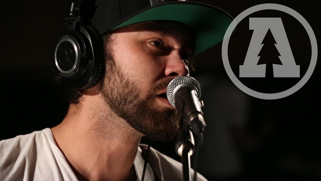 Shakey Graves - If Not For You / The Perfect Parts | Audiotree Live