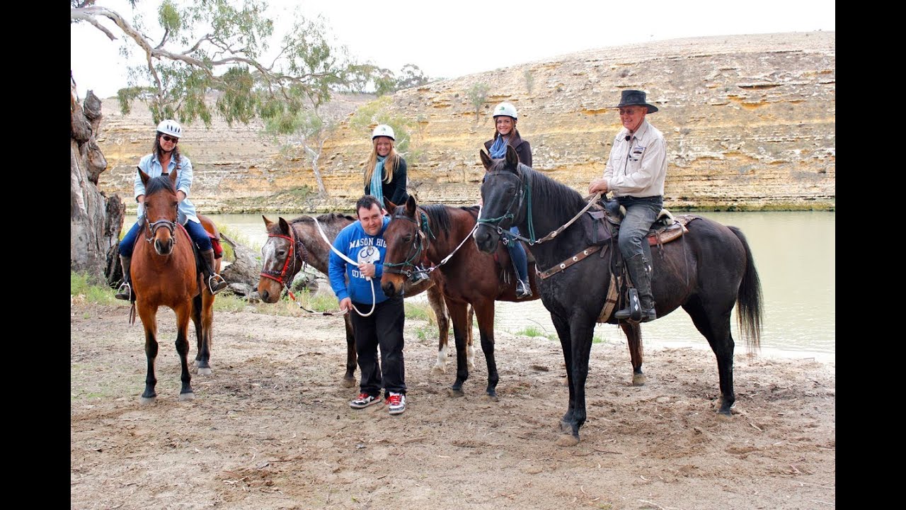 G'Day SA Travel - Season 2 - Episode 1 - Riverland