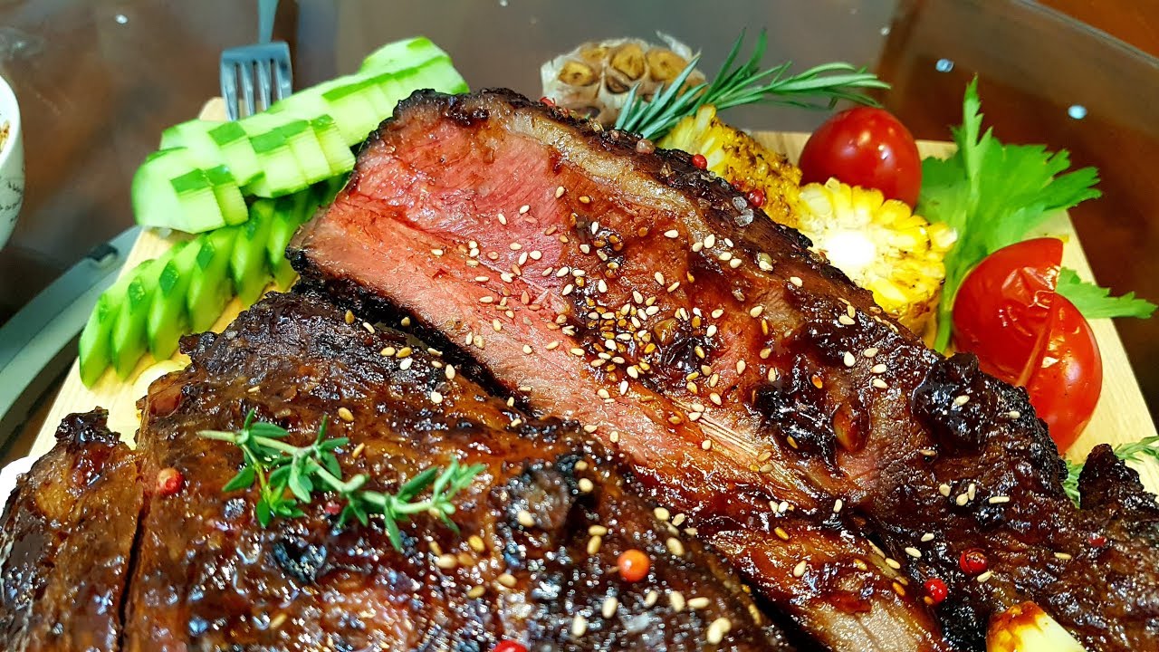 BBQ Beef Ribs - Sườn Bò Nướng Tảng