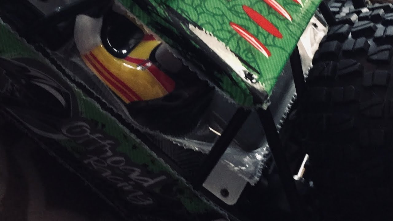 ENOZE 9203E RC-The Explorer RC Truck- 4WD Off-Road-Quick Preview...