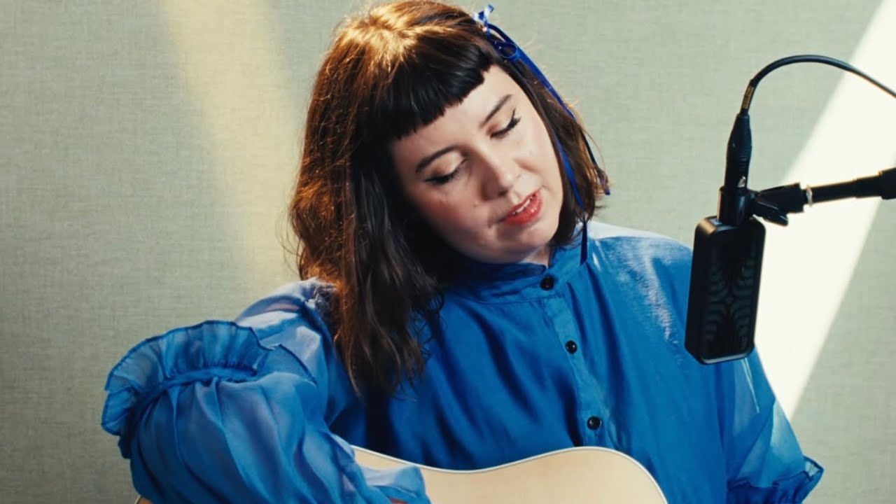 Rose Betts - Irish Eyes (Swan Dive Session)