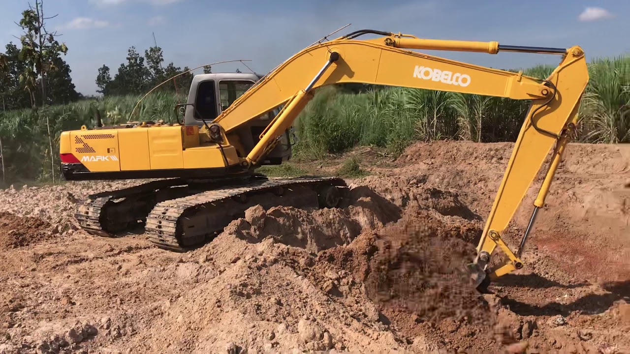 รถขุดKOBELCO SK200-3 ตักดินใส่ดั้ม