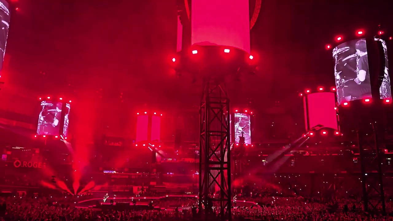 Intro + Creeping Death - Metallica M72 world tour - Toronto Rogers Center - April 24, 2025