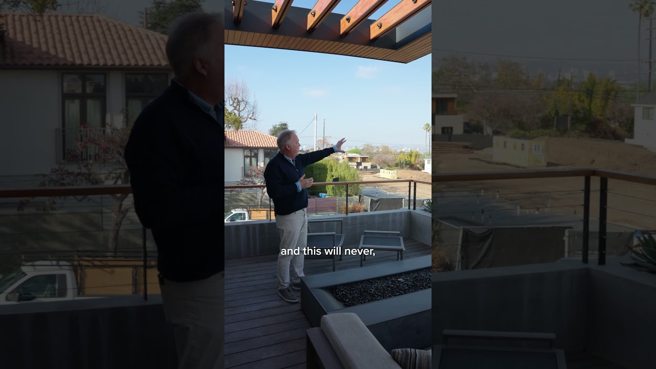 Unobstructed VIEWS From This Mar Vista Home!