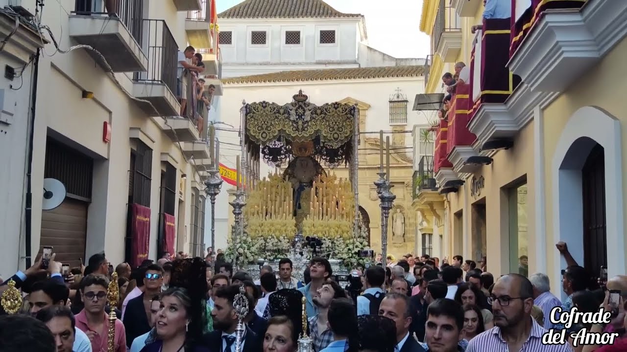[4K] MULTICÁMARA Extraordinaria Estrella, petalada en c/ Torno, Sanlúcar de Barrameda 2024