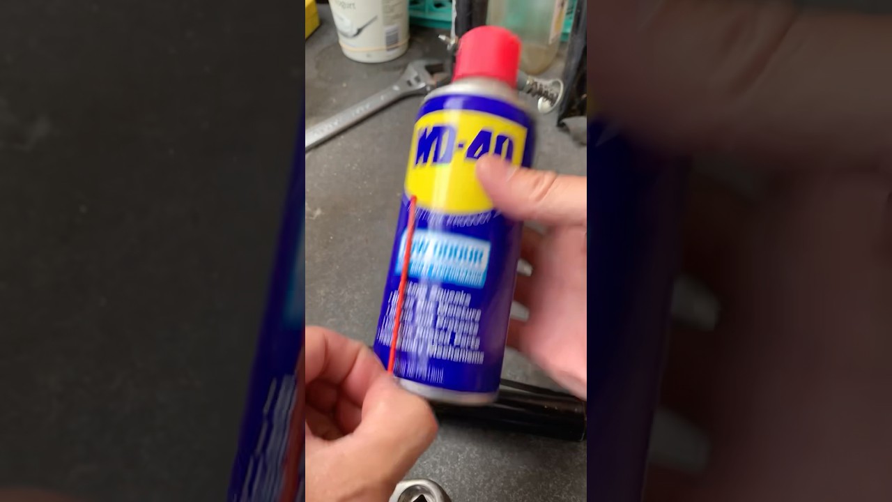 the correct way to use the wd40 cap #wd40 #mechanic #bike