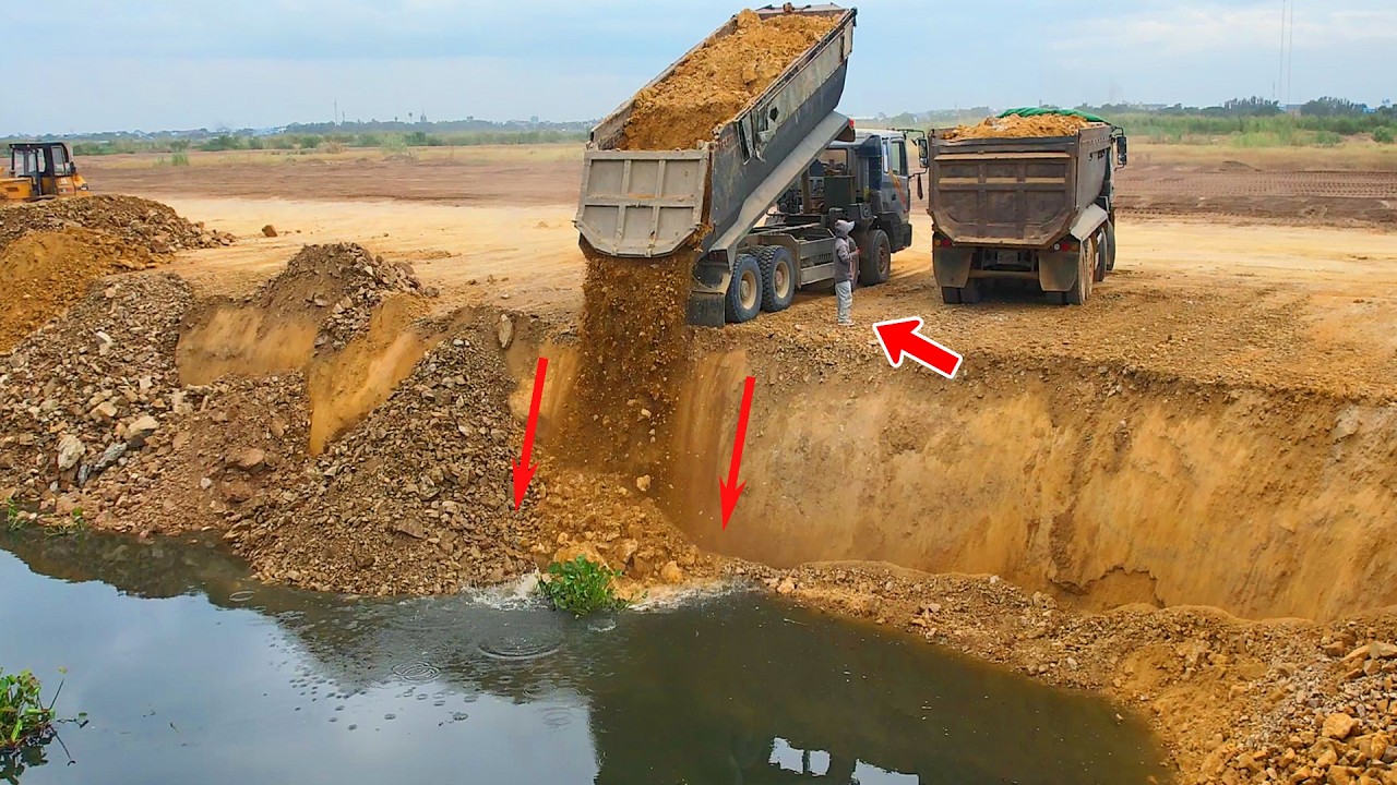 WOW! Skills​ Transaction Bulldozer KOMATSU D58 Processing Filling Up The Land huge, Dump Truck 25Ton