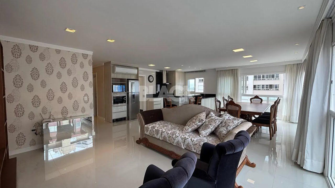 Apartamento em Torres à 300 metros do mar