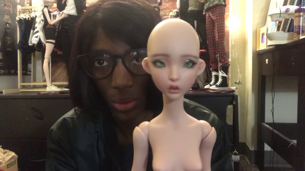 Lillycat Ellana Review