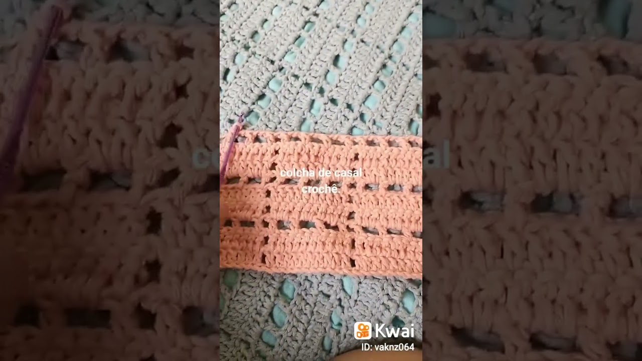 colcha em crochê parte quase final falta acabamento, aguarde, outras partes estão na área de videos