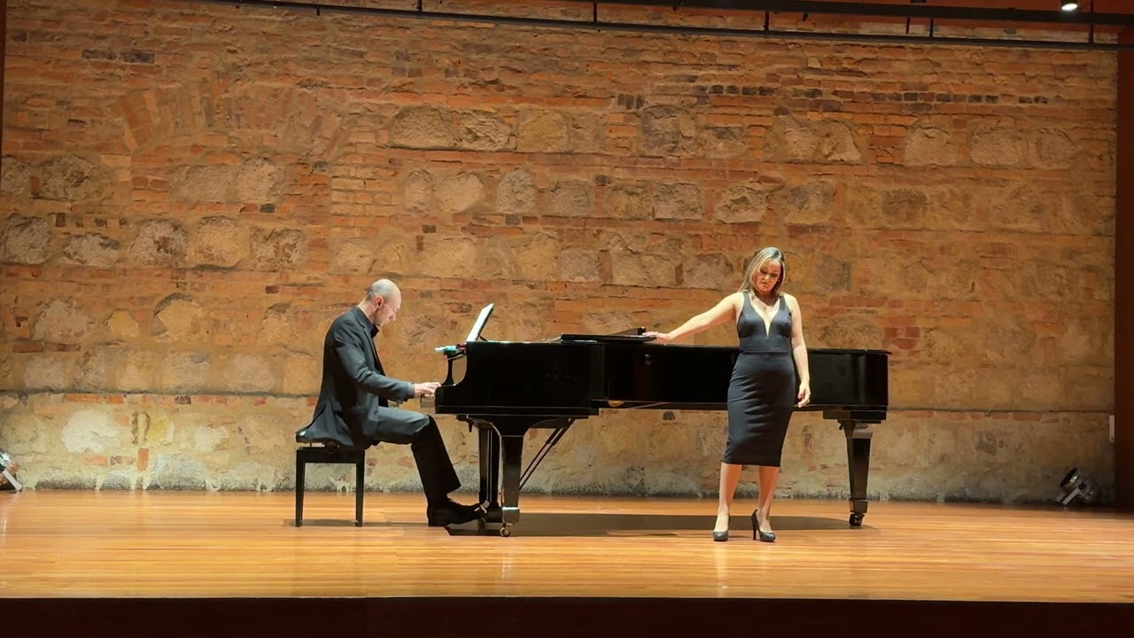 Passione - E. Tagliaferri .Soprano Karen Bohórquez