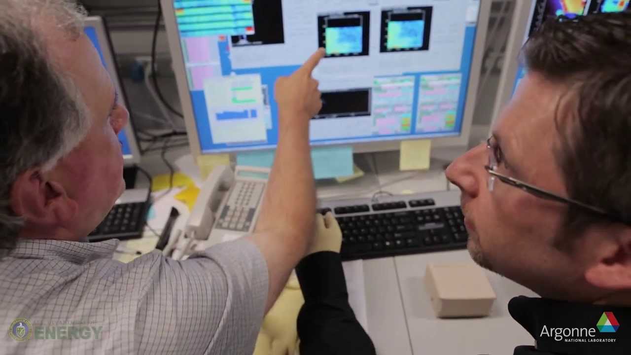 Smithsonian at the Advanced Photon Source
