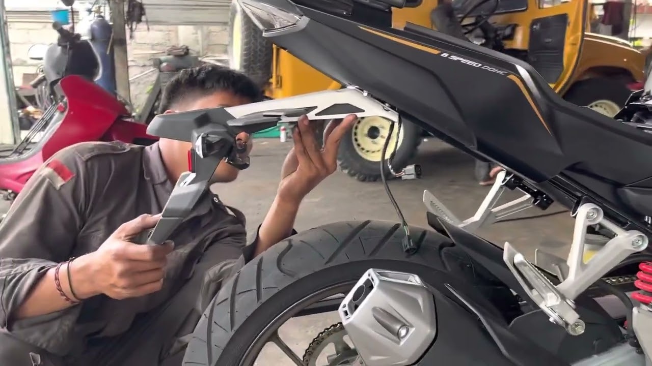 GANTI FENDER BELAKANG CB150X