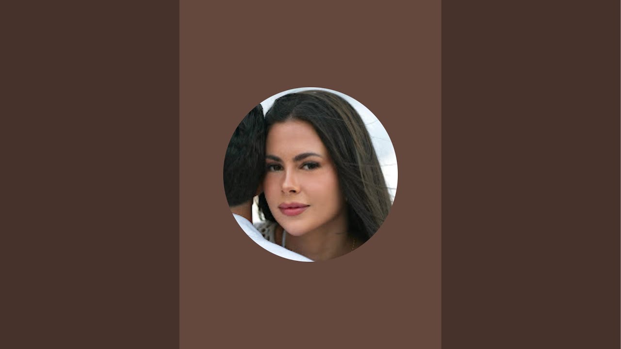 Alba López is live!