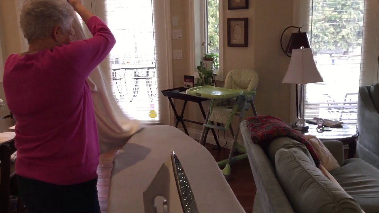 Episode 9 - Ironing napkins, tablecloths and stories about doing laundry in the 60's 2016-03-13