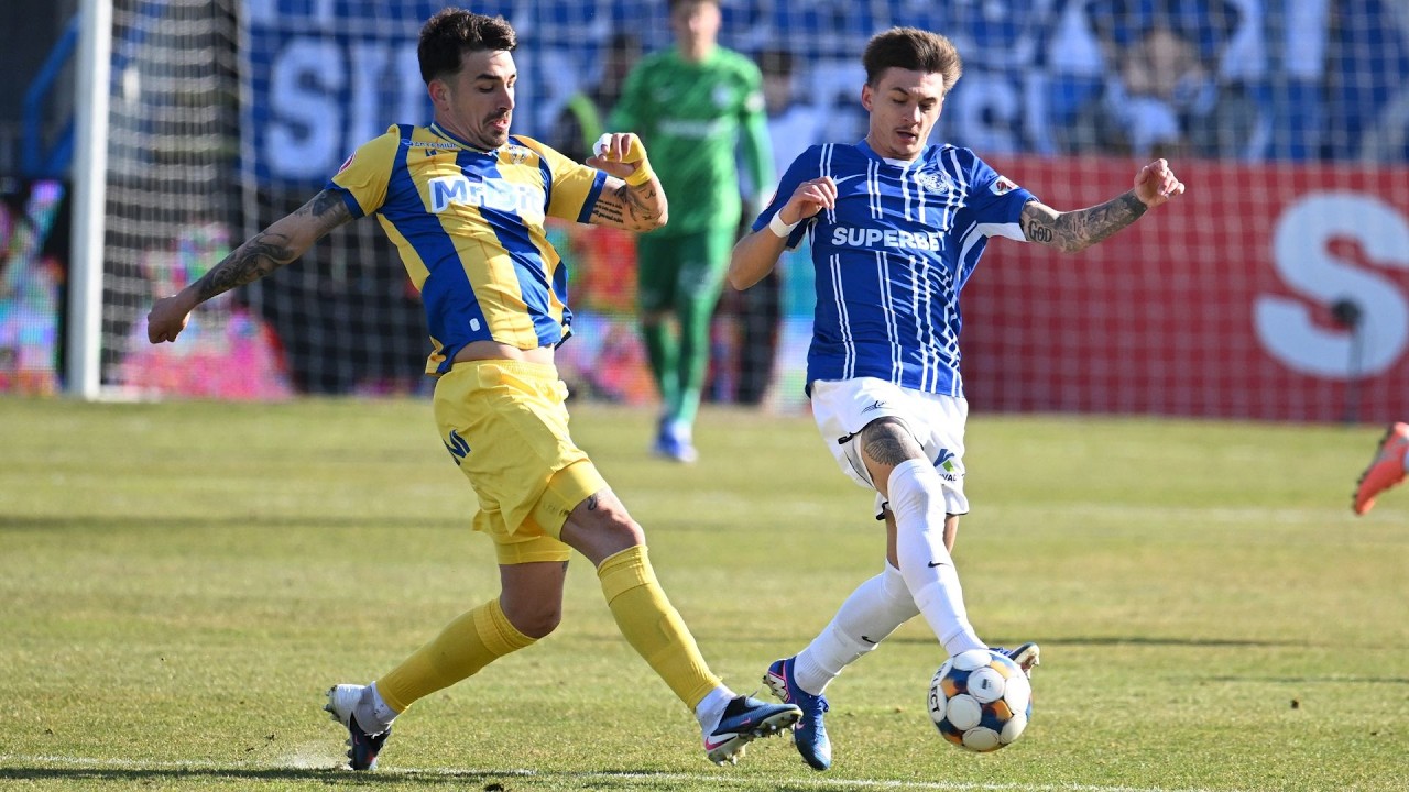 REZUMAT | Farul - Petrolul 2-0. Echipa lui Hagi atacă locurile de baraj