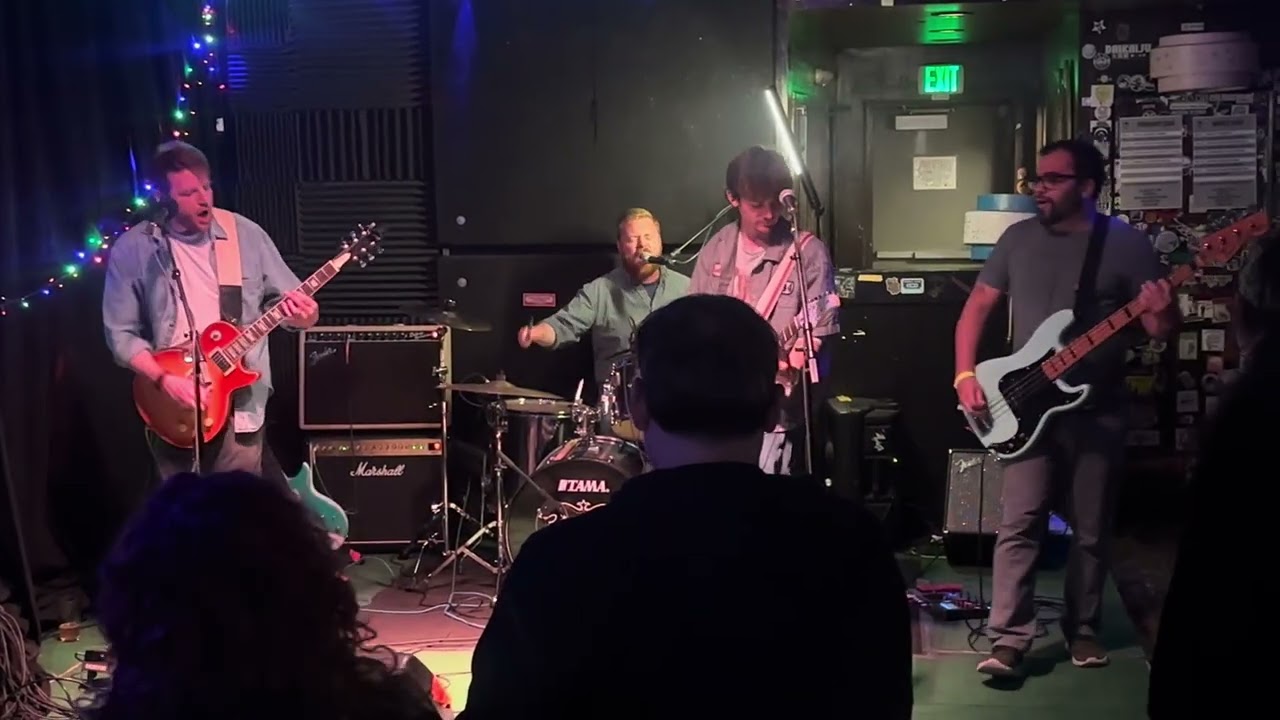 Lo Fi Ho Hum - (live) @ Surfside 7