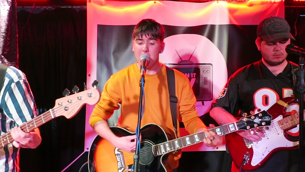 Nova - Slip Away - Damn It TV Sessions