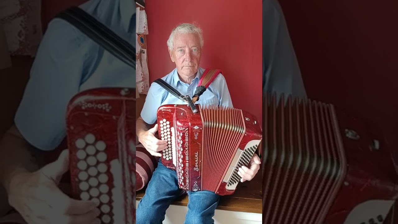 Irish Reel COME WEST ALONG THE ROAD on b/c/c# button accordion