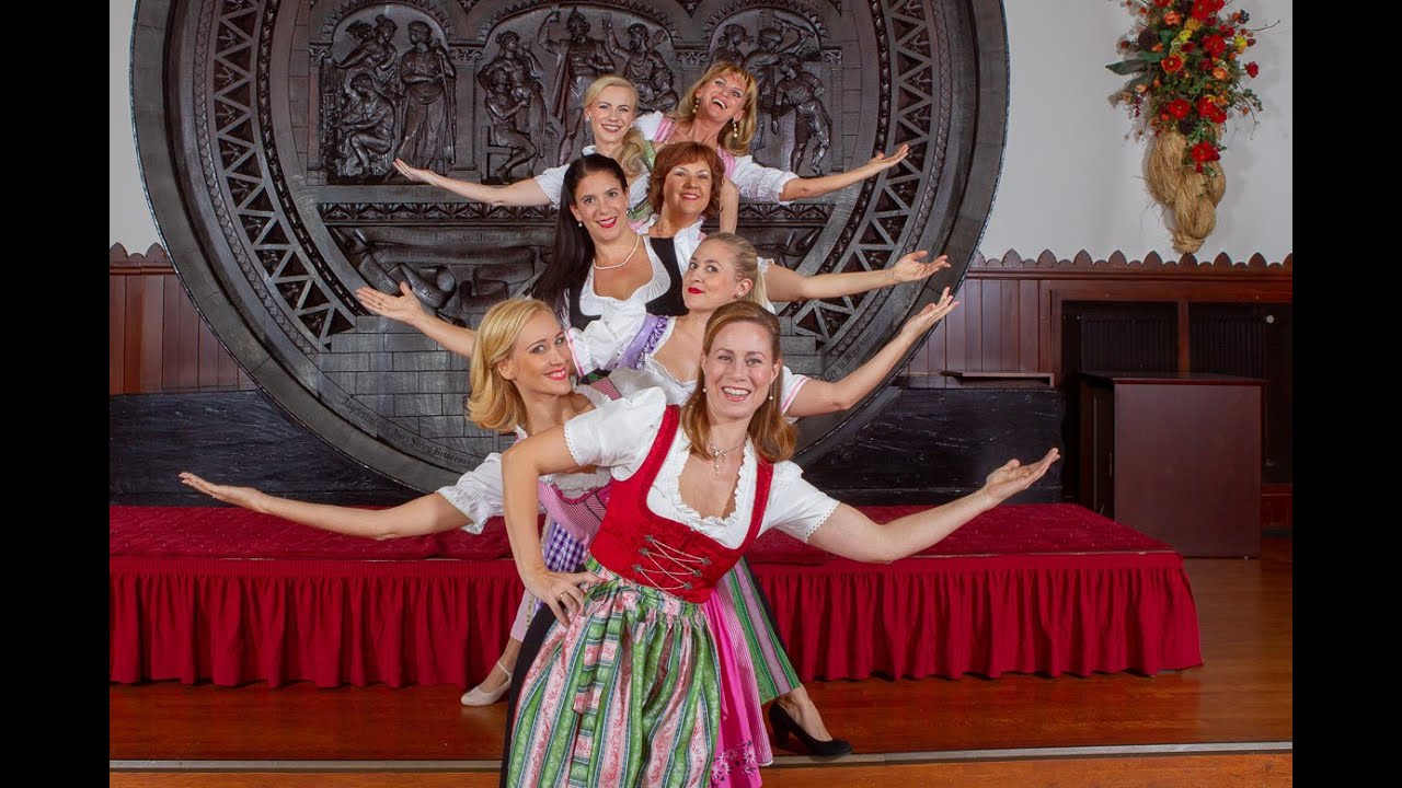 Austrian Dinner Show in Vienna - Austria