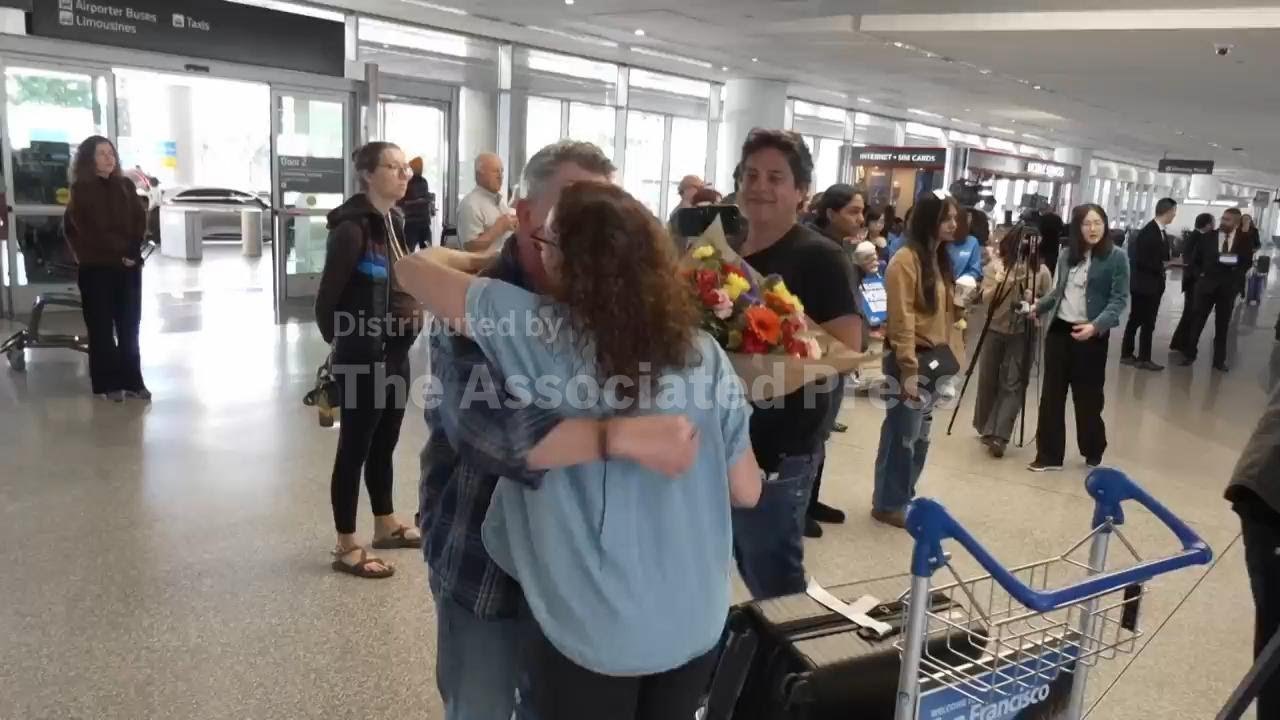 First Dubai flight since Iran War started lands at SFO, reuniting stranded travelers with families