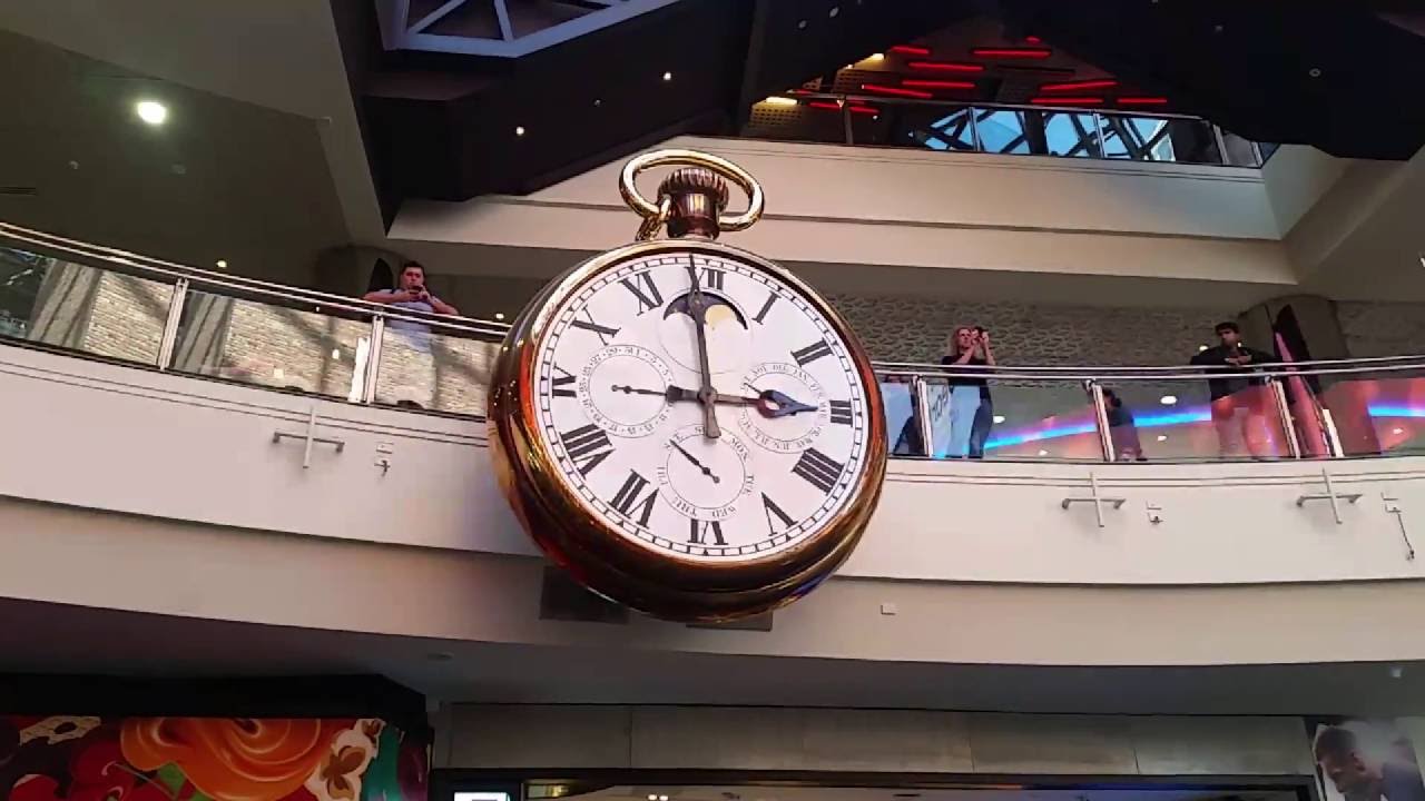 Special singing clock in Melbourne, Australia