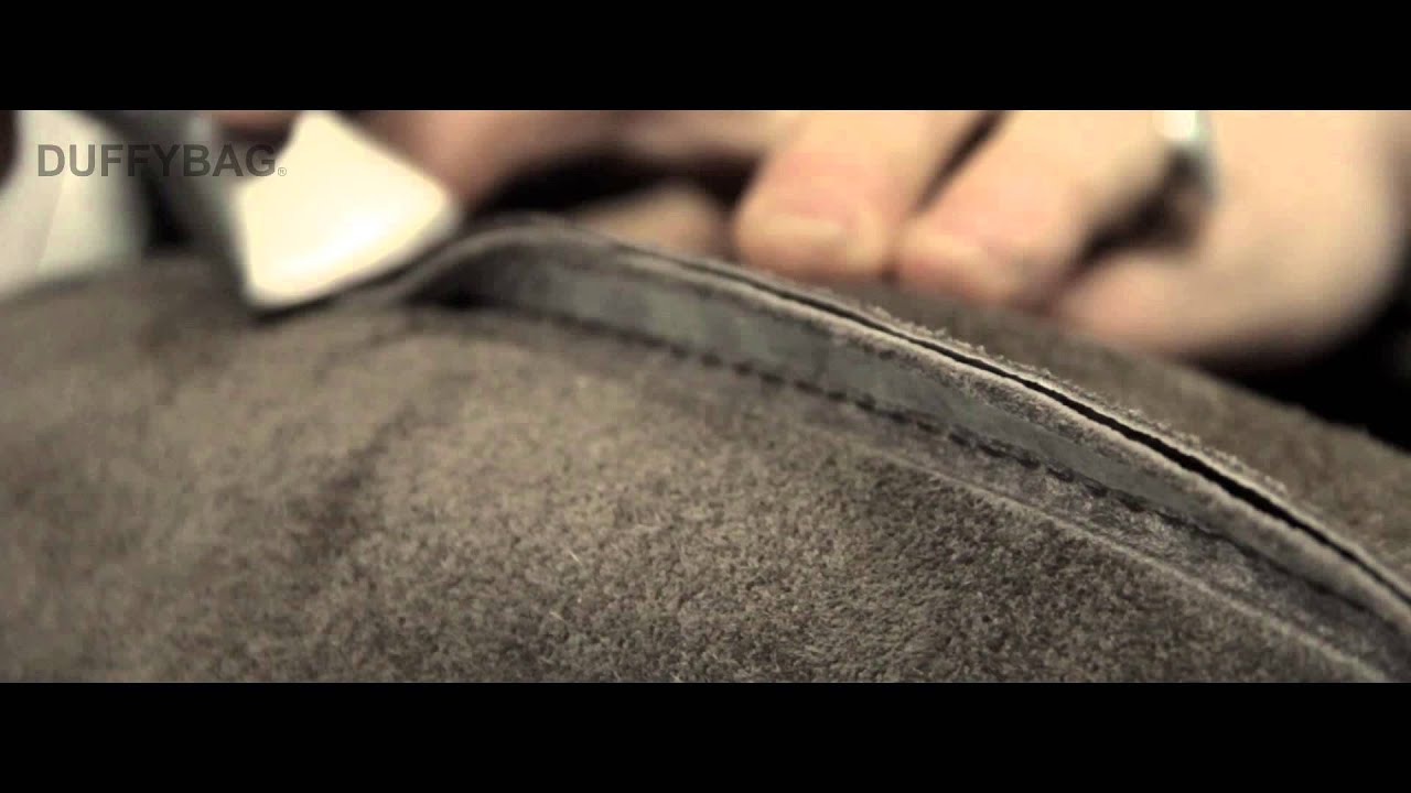 The handmade production of DUFFYBAG
