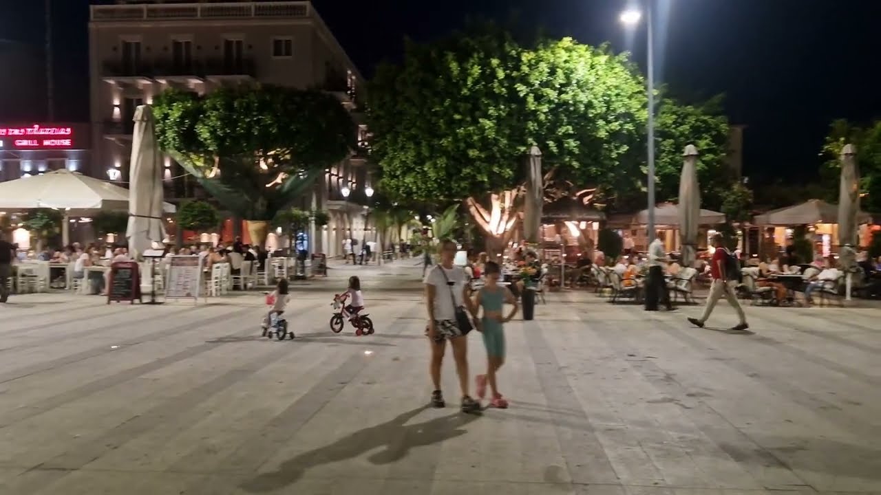 Vallianos Central Square - Kefalonia Greece
