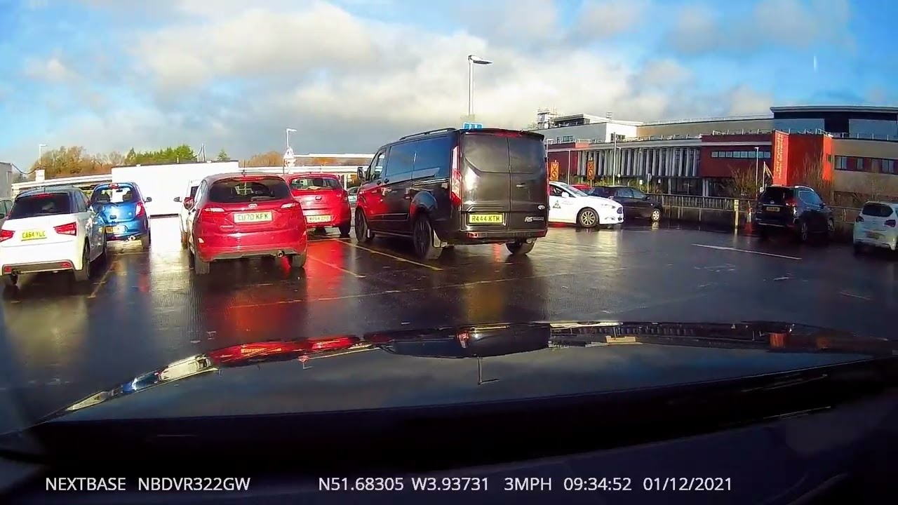 Driving Swansea Style Vol. 2 - close calls and bad drivers
