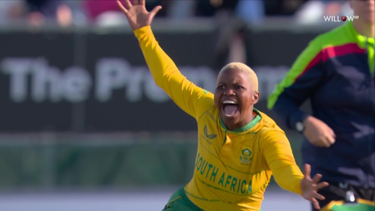 Nonkululeko Mlaba 3 wickets vs England Women| 3rd T20I - England Women vs South Africa Women