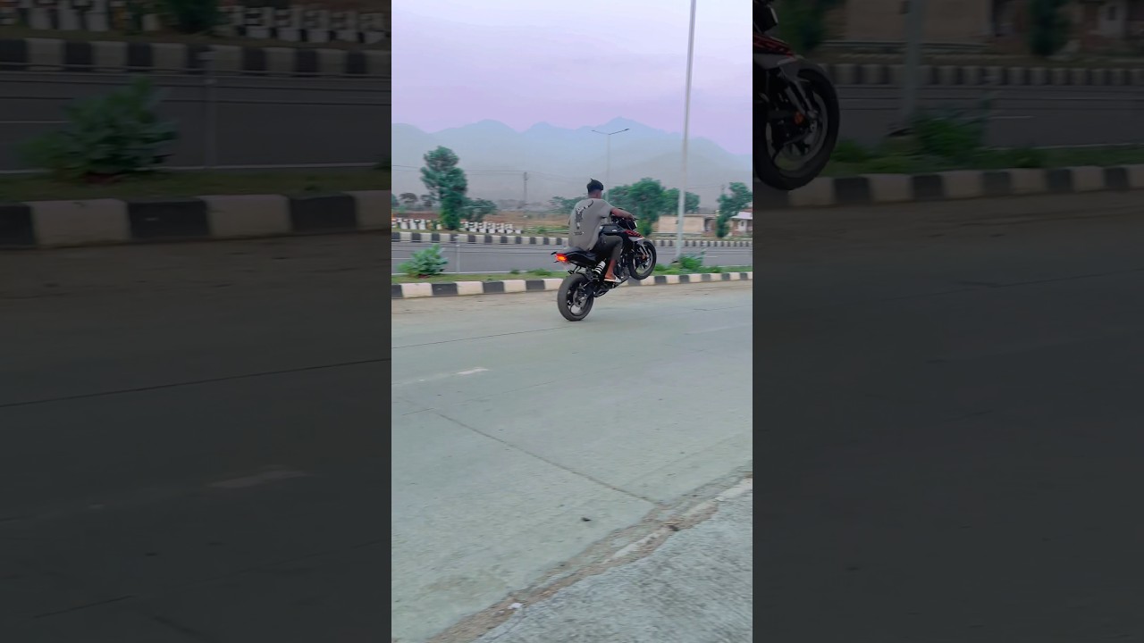 KTM duck 250 ebony black first time wheelie #ktm #shorts