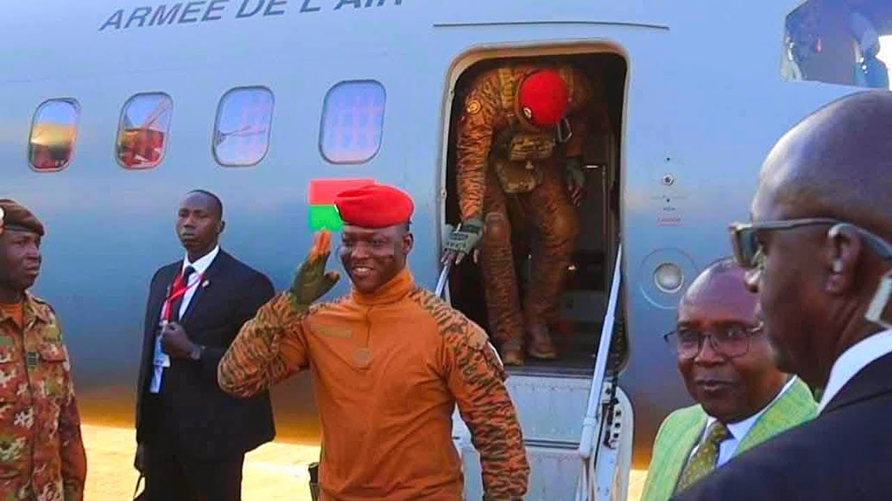Accueil chaleureux du Gle.Assimi Goita et Cap. Ibrahim Traoré à Bamako | 2me Sommet AES 