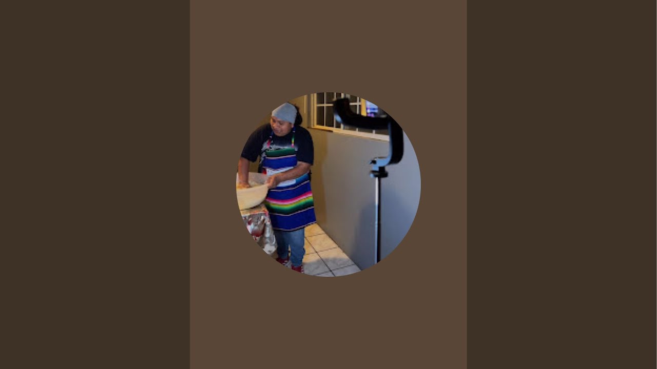 CocinaCostenaConSilvia is live!masa para tamales