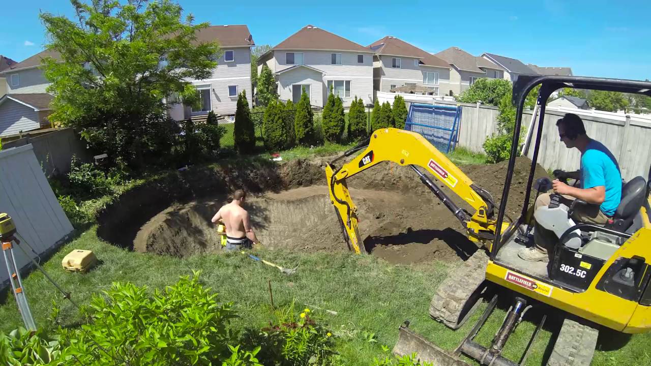 Vinyl liner pool build - Timelapse 1 minute