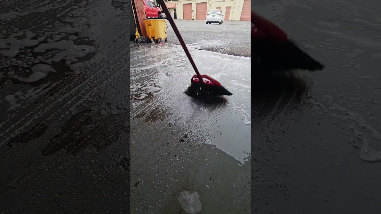 Dirty floor scrub Part 2 of 2 #floorcleaning #asmrscrubbing #cleaningenthusiast