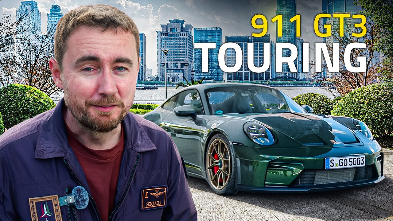 Cum se conduce Porsche 911 GT3 Touring?