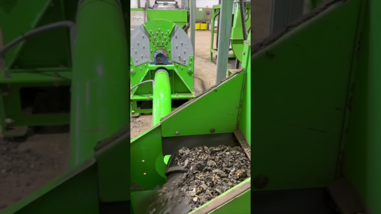 ASR System in Action: Clean Car Fluff Recovery