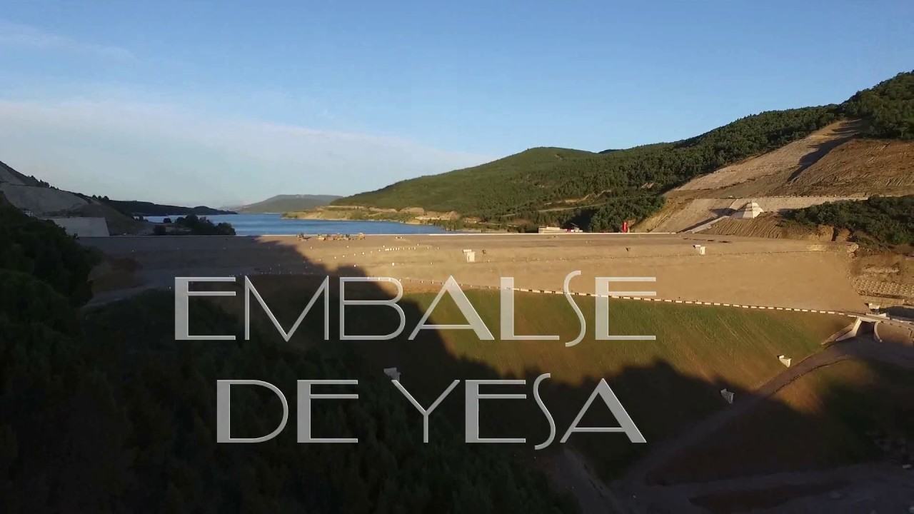EMBALSE DE YESA A VISTA DE DRON