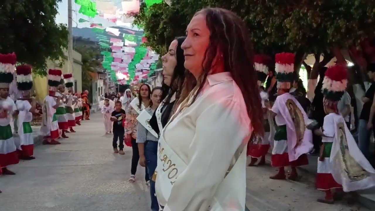 Peregrinó el barrio de 