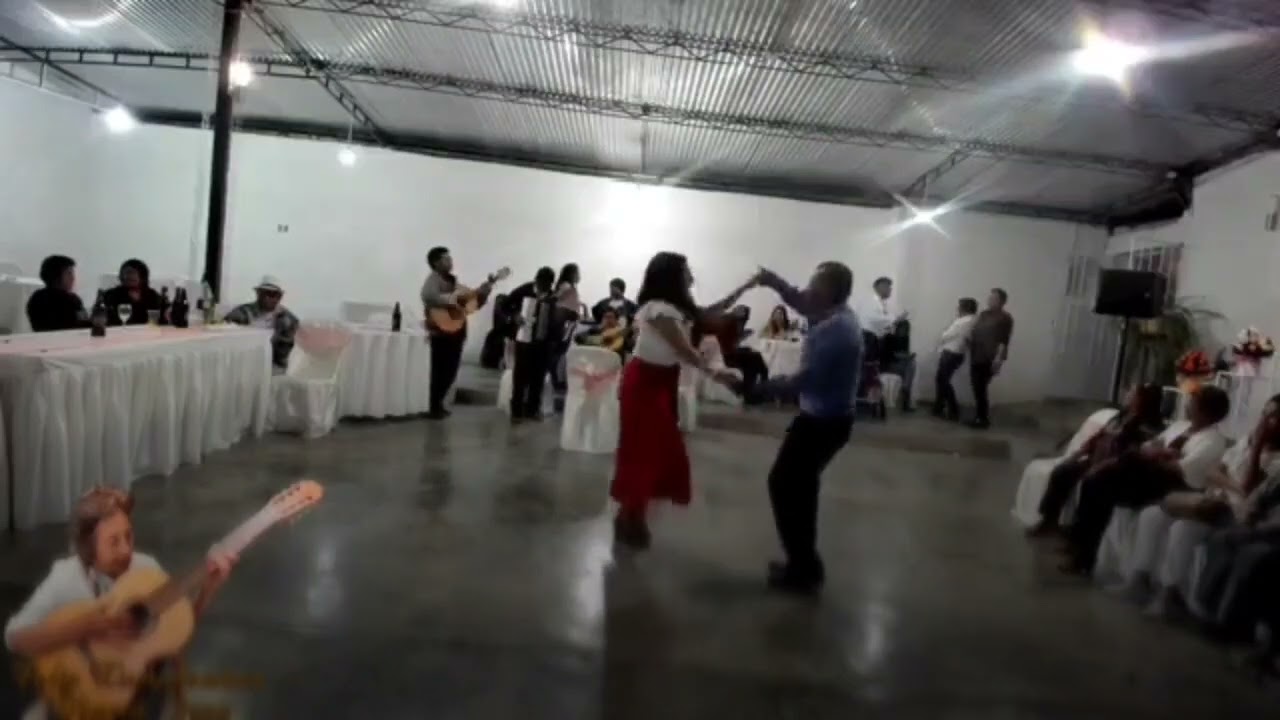HUAYNOS PAUCINOS &hearts;️ MAM&Aacute; INCA