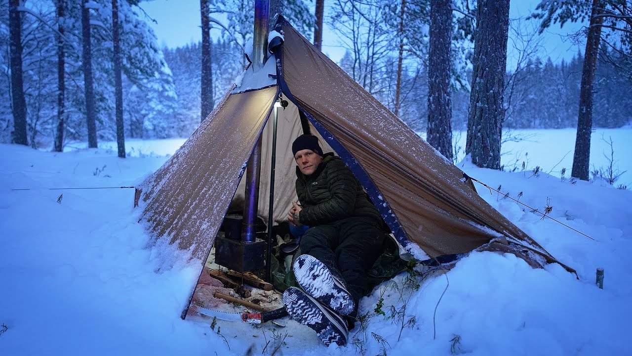 Lumipyry ja lämmitetty teltta | -12°C yöretki kaukana kaikesta